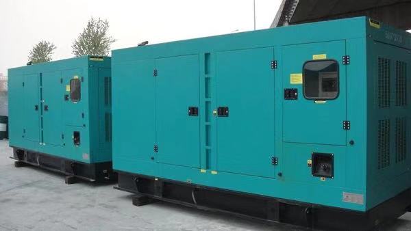 宝安康明斯400kw大型柴油二手发电机组 宝安康明斯400kw大型柴油二手发电机组